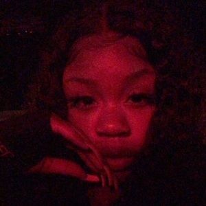 Meet your Posher, Reign